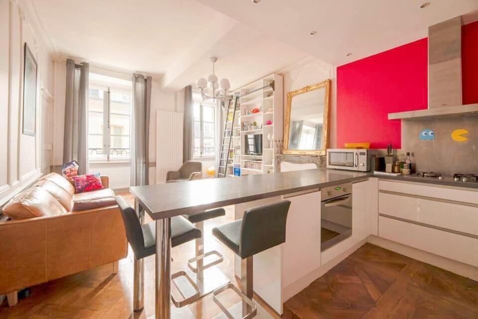 Confort Et Charme Au Centre De Appartement *